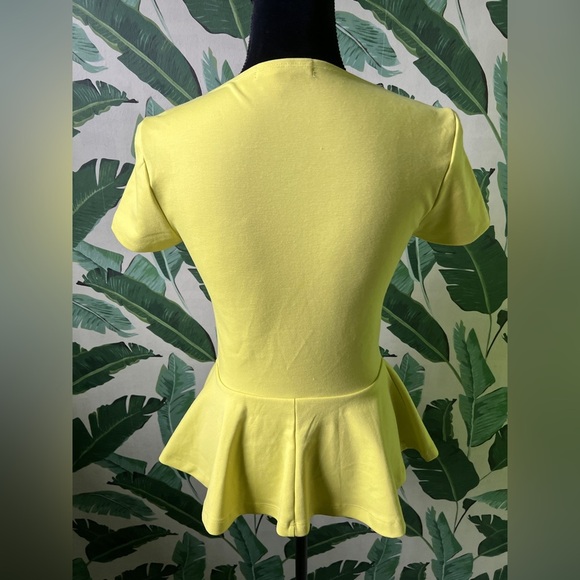 Forever 21 Womens Neon Lime Green Chartreuse Peplum Short Cap Sleeve Y2K Top S - Picture 5 of 7
